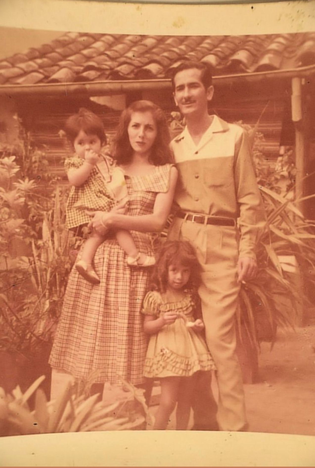 Ejemplo de foto antes de restauración
